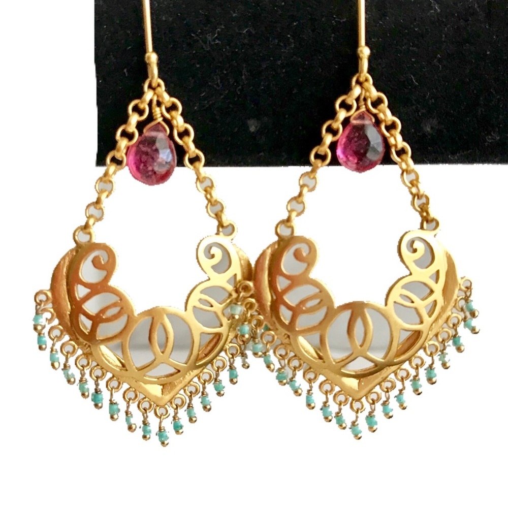 💄Boutique Handmade Gold Plated Dangle Earrings